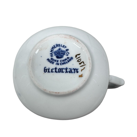 Vintage Hammersley Tea Cup 3" Blue White Victorian Gold Trim Bone China England - Picture 5 of 9
